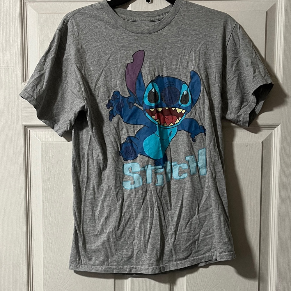 Gray Stitch Graphic T-Shirt